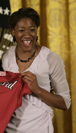 Ogonna Nnamani Net Worth 2018: What is this volleyball player worth?