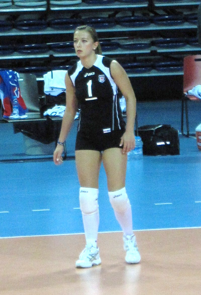 Pelin Celik Net Worth