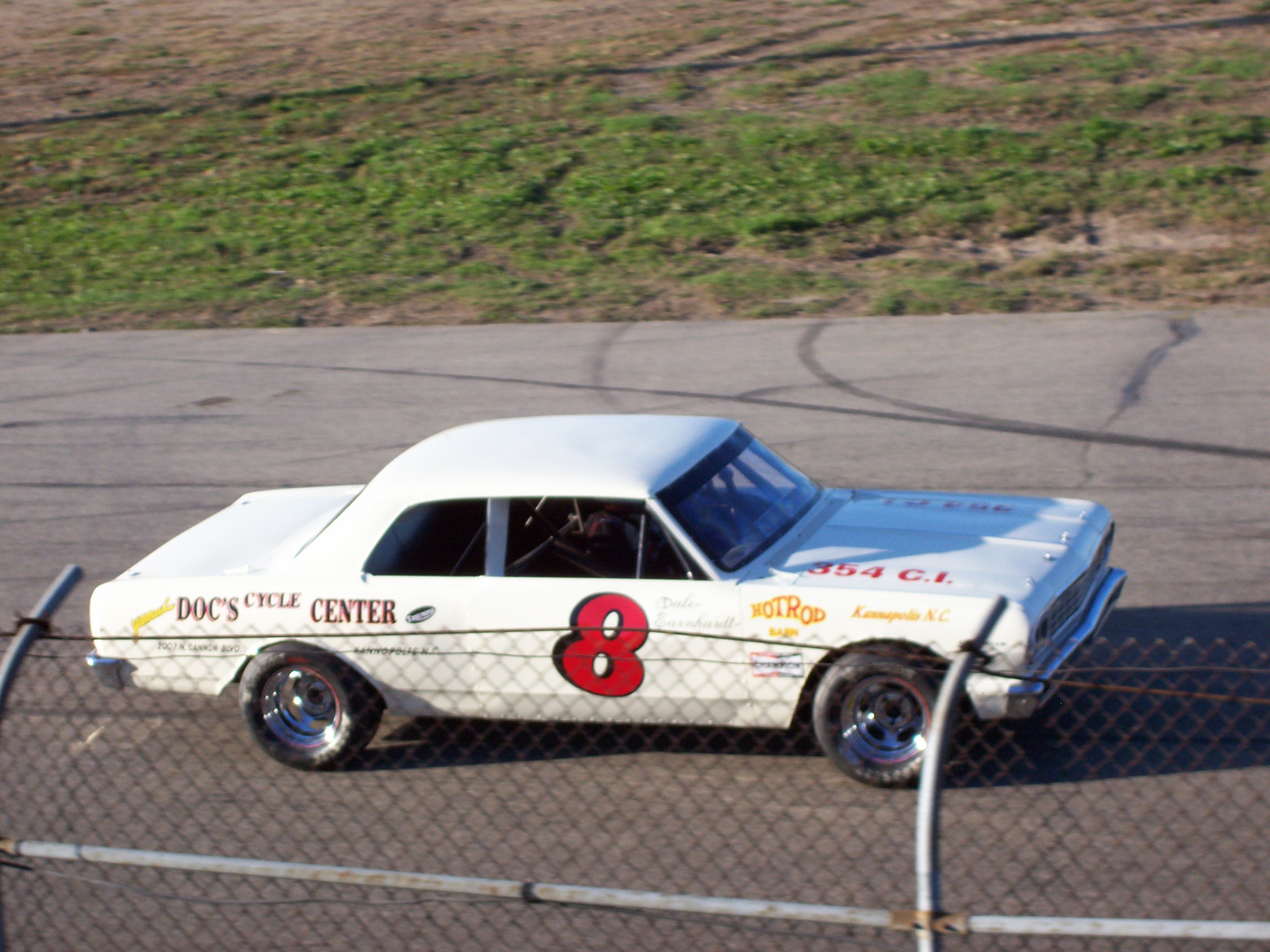 Ralph Earnhardt Net Worth 2018: What is this NASCAR driver worth?
