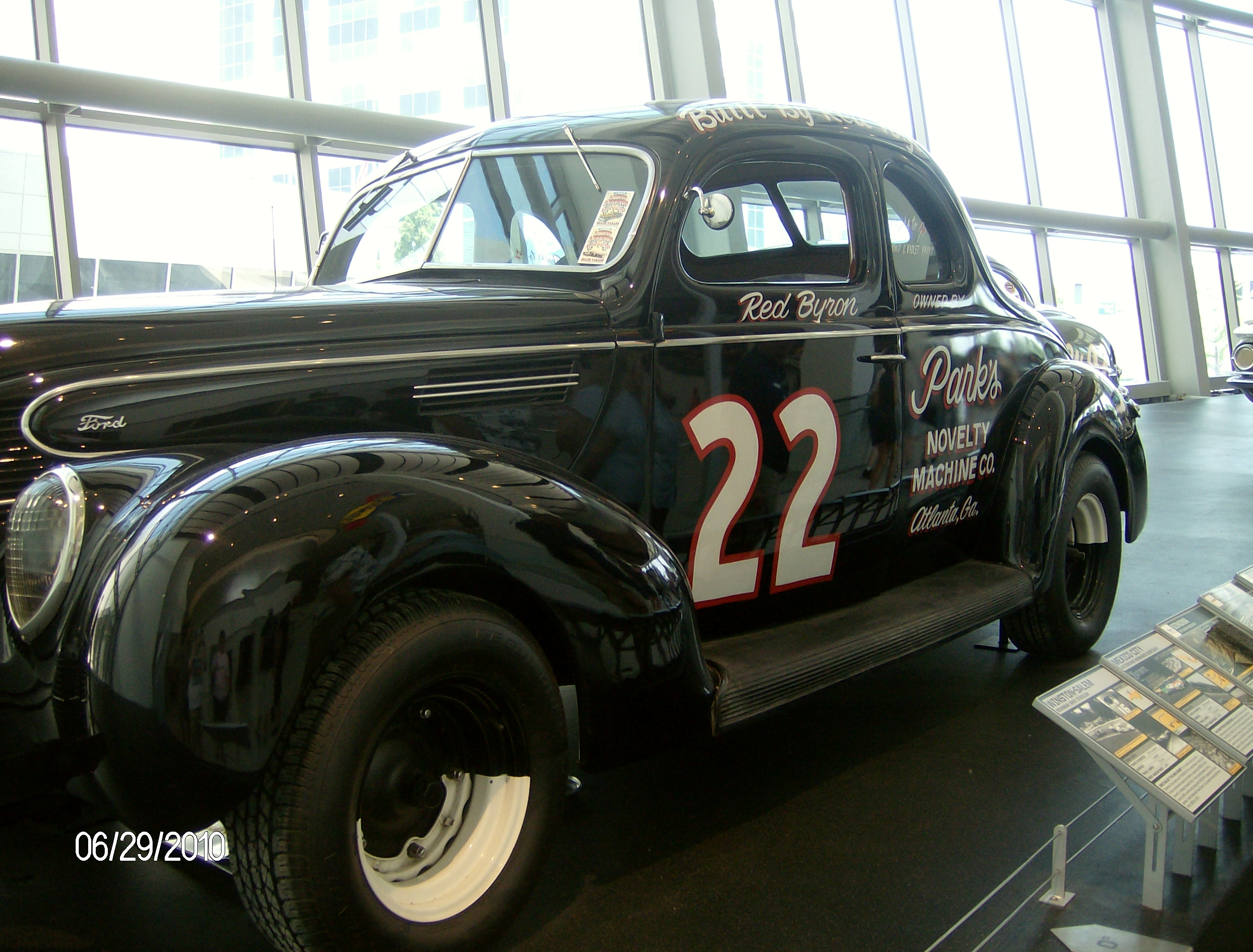 Red Byron Net Worth 2018: What is this NASCAR driver worth?