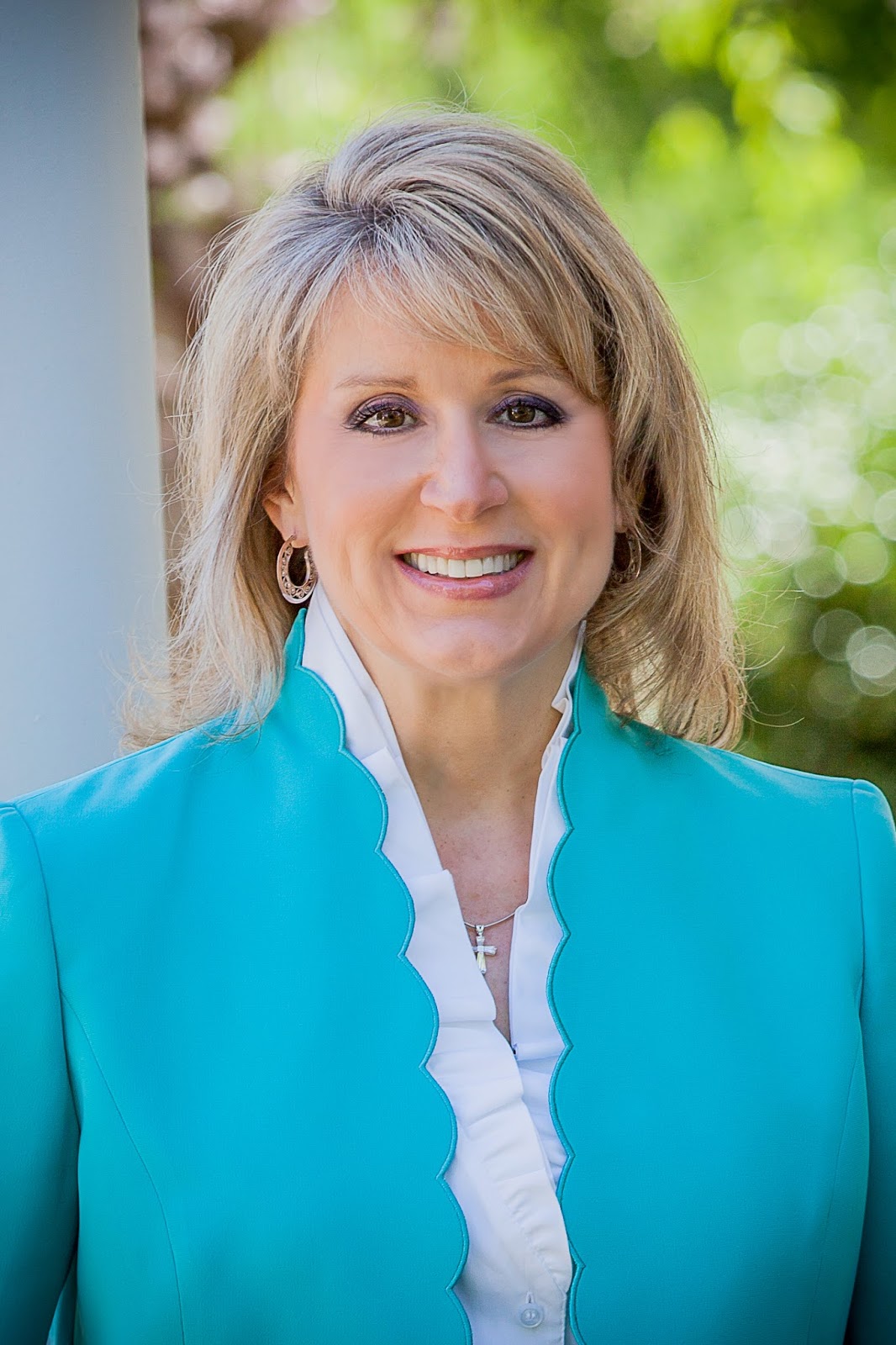 Renee Ellmers Net Worth 2018: What is this U.S. Government Official worth?