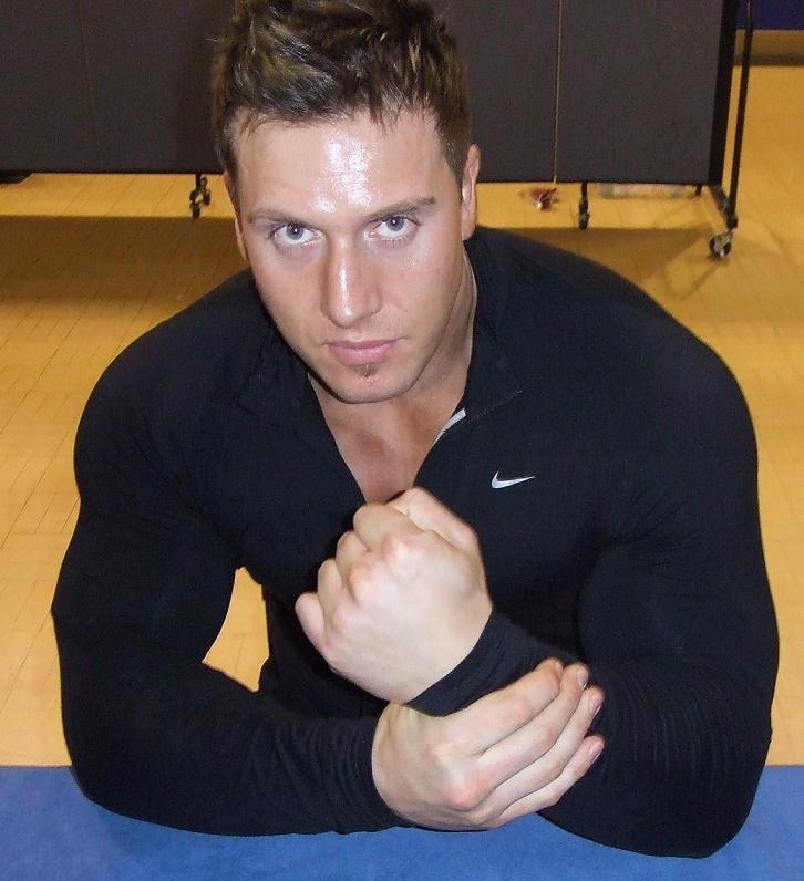 Rob Terry Net Worth 2018: What is this wrestler worth?