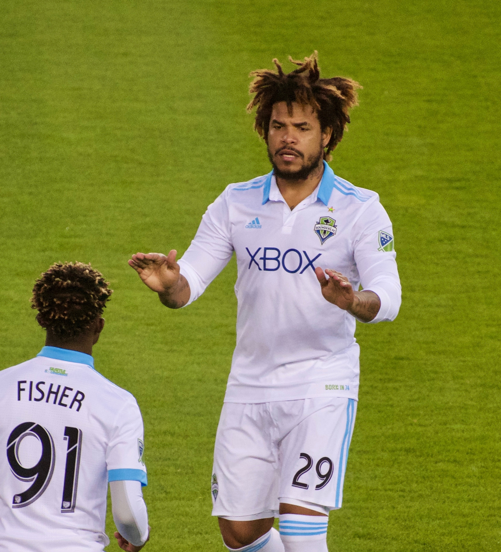 Román Torres Net Worth 2018: What is this World Cup football/soccer player worth?