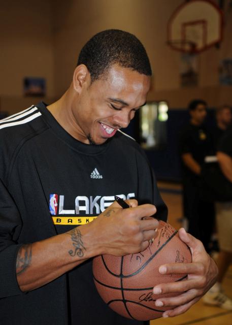 Shannon Brown Net Worth 2018: What is this basketball player worth?