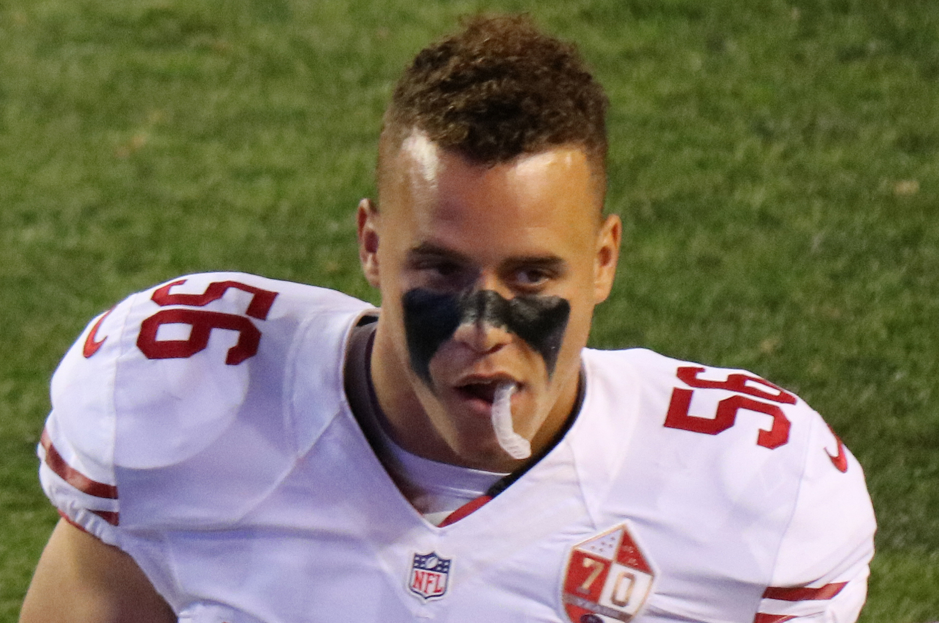 Shayne Skov Net Worth 2018: What is this NFL football player worth?