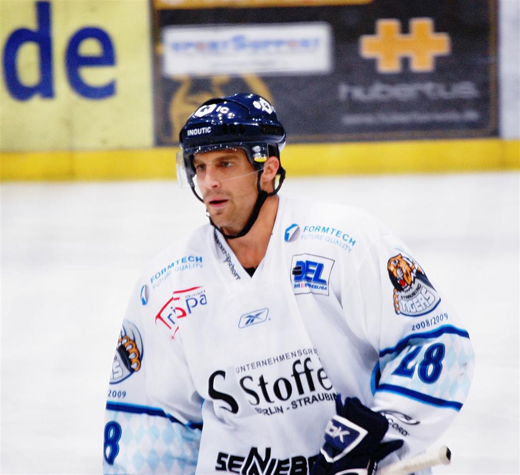 Wade Skolney Net Worth 2018: What is this ice hockey player worth?