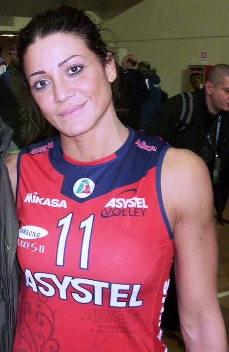 Stefania Sansonna Net Worth 2018: What is this volleyball player worth?