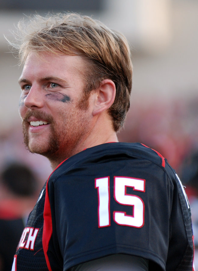 Taylor Potts Net Worth 2018: What is this NFL football player worth?