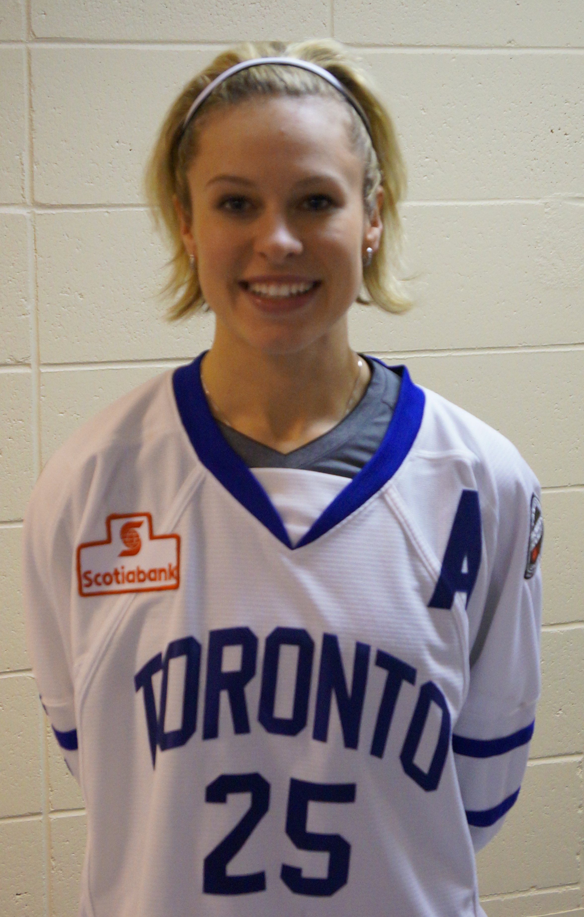 Tessa Bonhomme Net Worth 2018: What is this ice hockey player worth?