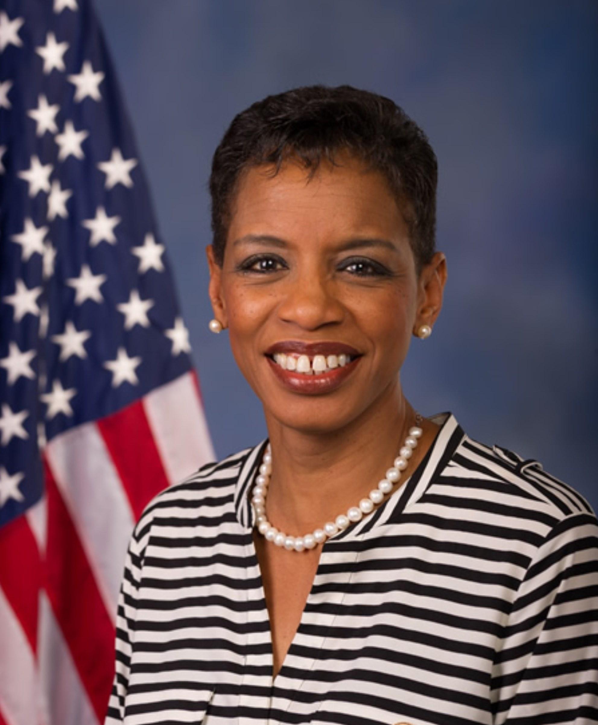 Donna Edwards Net Worth 2018: What is this U.S. Government Official worth?