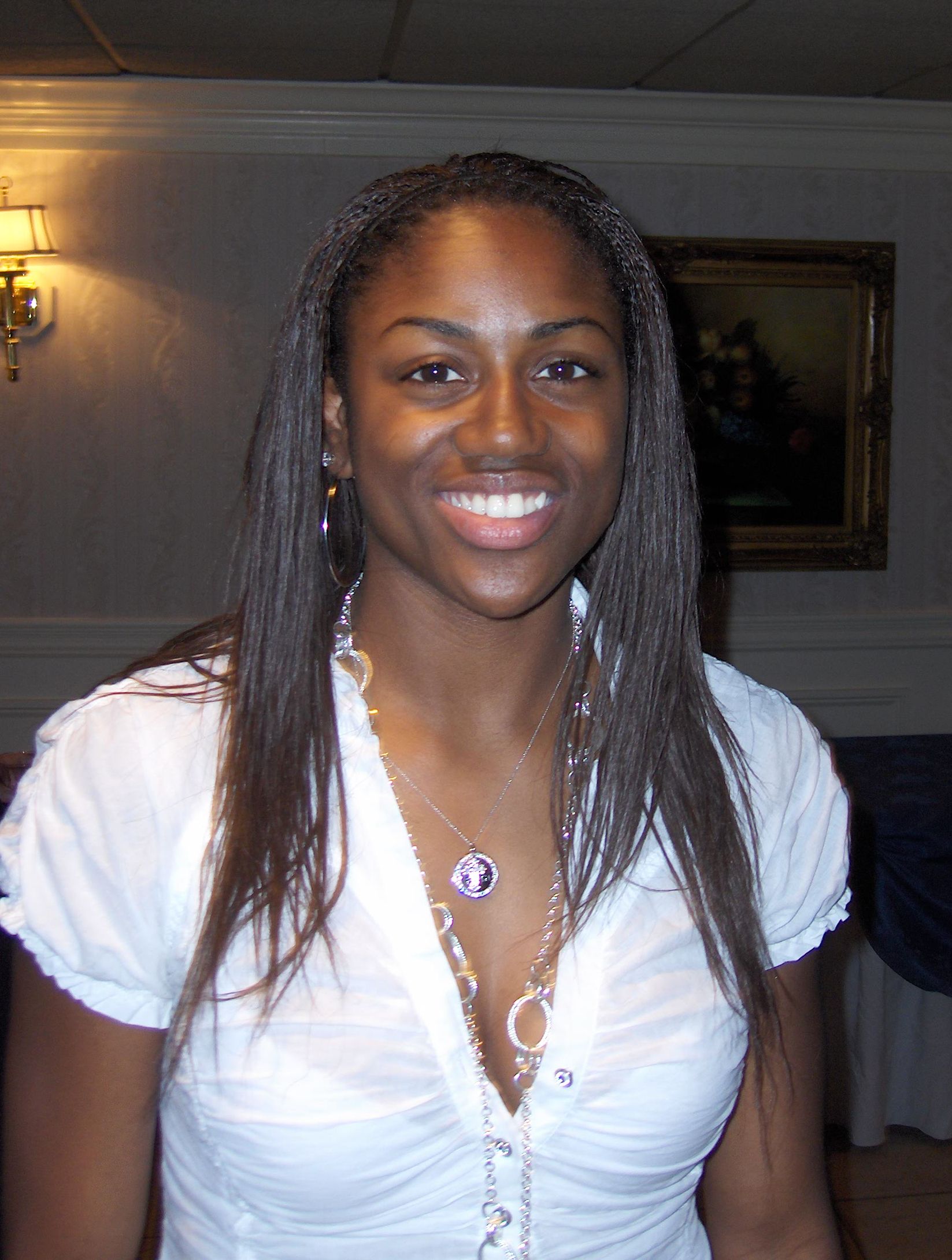 Tiffany Hayes Net Worth 2018: What is this basketball player worth?