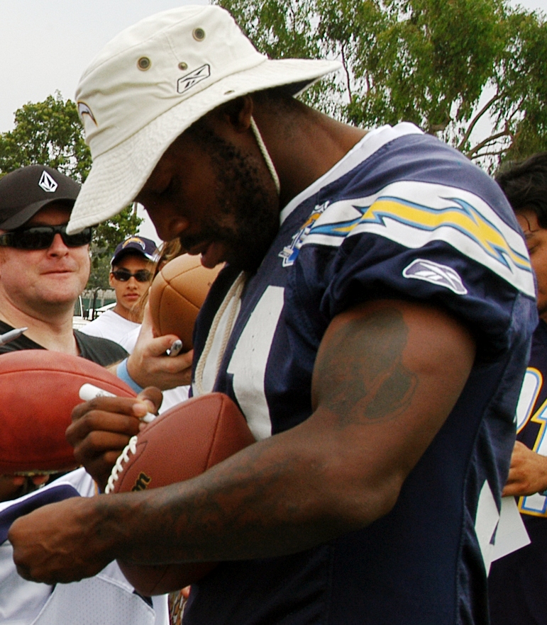 Tim Dobbins Net Worth 2018: What is this NFL football player worth?