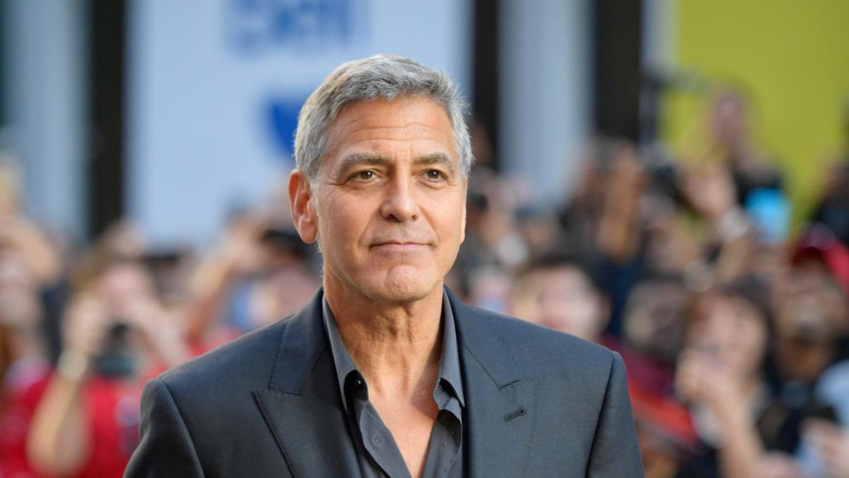 George Clooney Gave $1m in Cash to Each of his 14 Best Friends