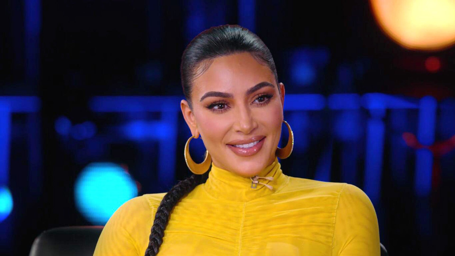 Kim Kardashian Flaunted $1 Million Emerald and Diamond Necklace